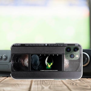 VHS iPhone 16 15 14 13 12 Pro Max Xs Max Xr 8 7 Plus tapes VHS case for Samsung S23 Plus S22 Ultra Galaxy Note 20 9 10 case Pixel 8 7 6 5