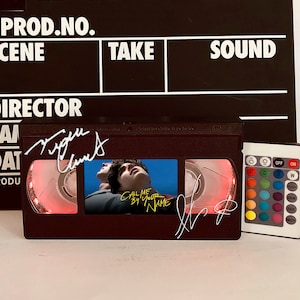 Retro VHS Kassetten, VHS Lampe, VHS Leuchte 70er, 80er, 90er, Weihnachten, Halloween, Geschenk für Baby, Filmplakat, Horrorfilm, Büro Accessoire Comedy