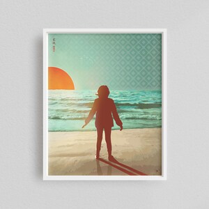 May include: A silhouette of a person standing on a beach with the sun setting in the background. The sky is a gradient of orange, yellow, and blue. The ocean is a turquoise blue with white waves. The beach is a light brown sand. The person is wearing a dark shirt and pants. The image has Japanese text in the top left corner.