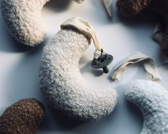 Teddy Moon Pacifier Holder, Sherpa Stuffed Moon for Nursery, Paci Holder, Toy Paci Holder, Baby Gifts