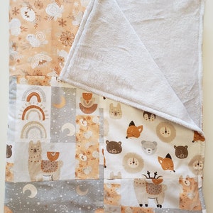 Patchwork Babydecke, Minky Rücken - Boho Regenbogen Baby *Versandkostenfrei*