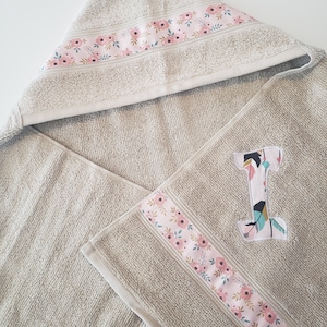Personalized Monogrammed Hooded Bath Towel, Baby Towel, Custom Baby Towel, Baby Shower Gift, Personalized Baby Gift
