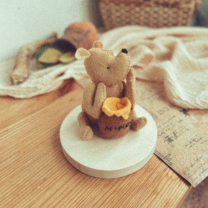 Winnie the Pooh baby, Classic Winnie the Pooh Figurine, Vintage Pooh Bear Nursery décor, Classic Winnie the Pooh baby shower gift, Gift bebe