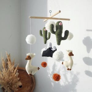 Lama mobile, Baby mobile, mountain nursery mobile, Cactus mobile, Alpaca felt crib mobile, boho nursery decor, cot mobile, baby shower gift