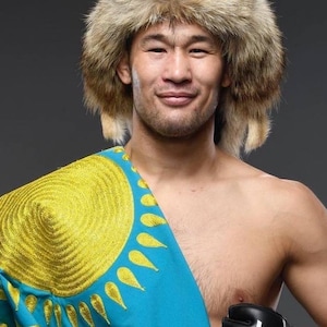 UFC Шавкат Рахмонов Казахская шапка