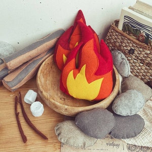 Pretend Play, Adventure Nursery, Felt Campfire Set,  Felt bonfire, Children&#39;s Learning Toys, Flame, Stones, felt toy set