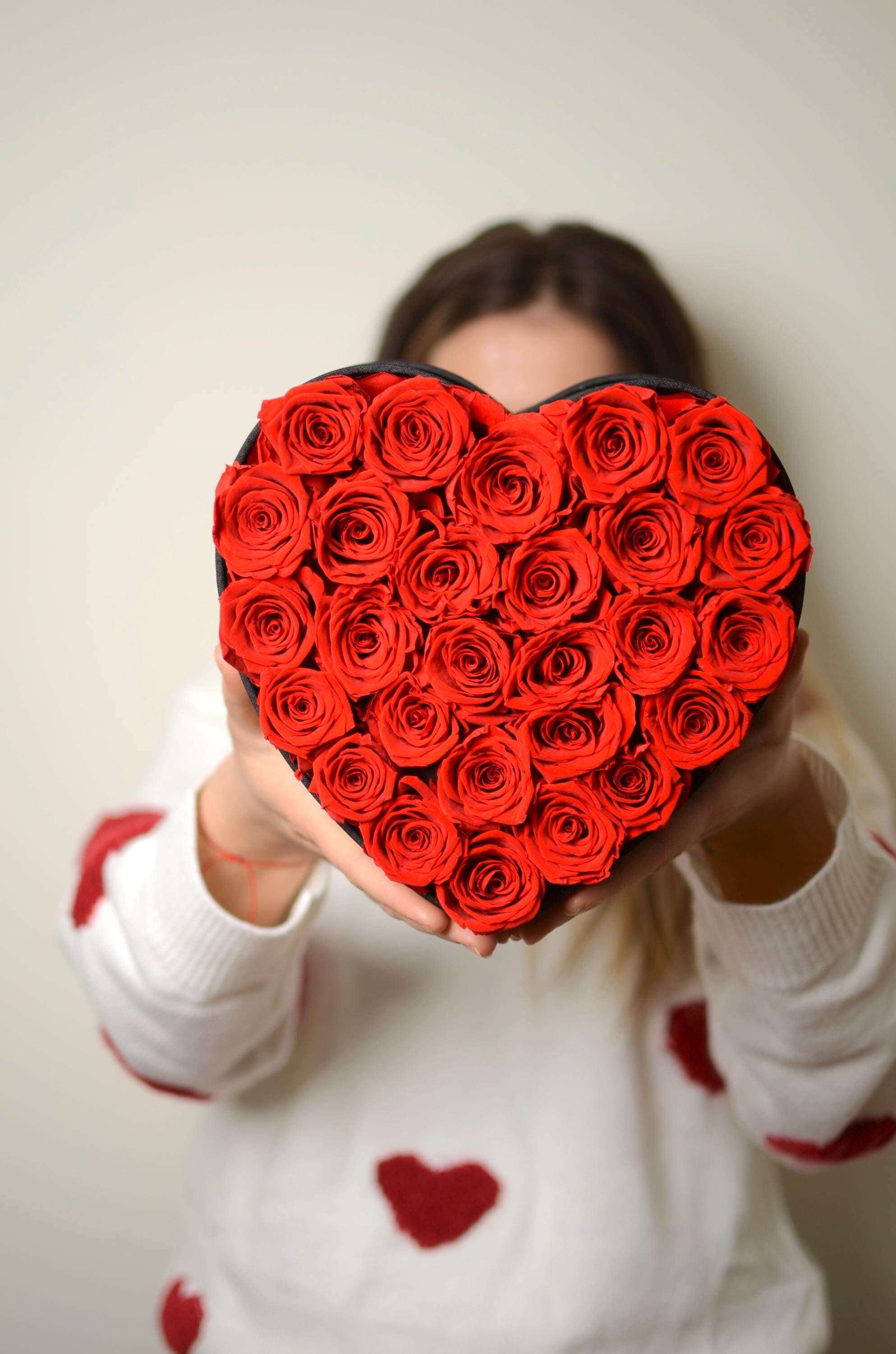 Scatola A Forma Di Cuore Rossa Con Rosa Stabilizzata – 12x13x16 Cm, Regalo Romantico E Decorativo