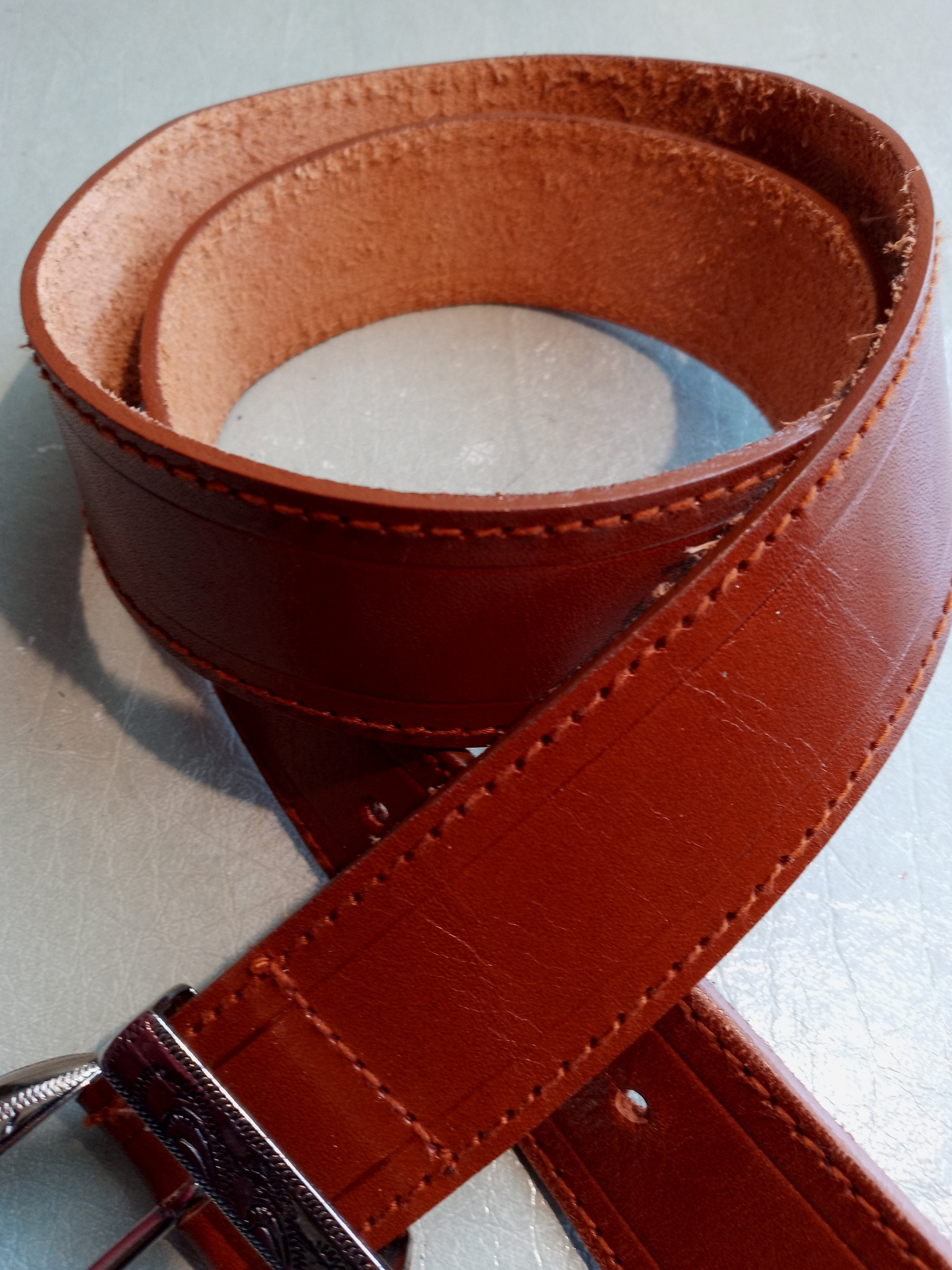 Ladies CLAIBORNE TAN Leather BELT - Etsy display picture 3