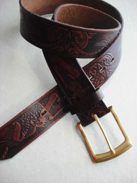 Wrangler Men's Distressed Leather Belt – Vegetable Tanned With Phoenix Emboss, 1.5 Inches Wide, Silver Buckle - View #5