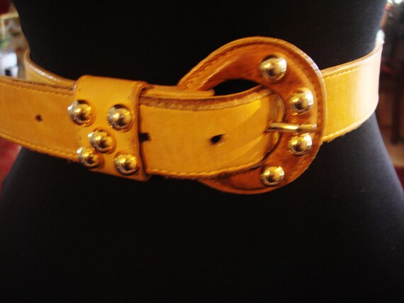 LEATHER MUSTARD STUD Belt - image 1