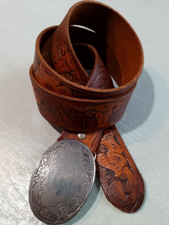 Western Cowboy Tooled Leather Concho Buckle Belt