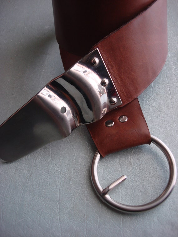 LEATHER AND METAL Belt