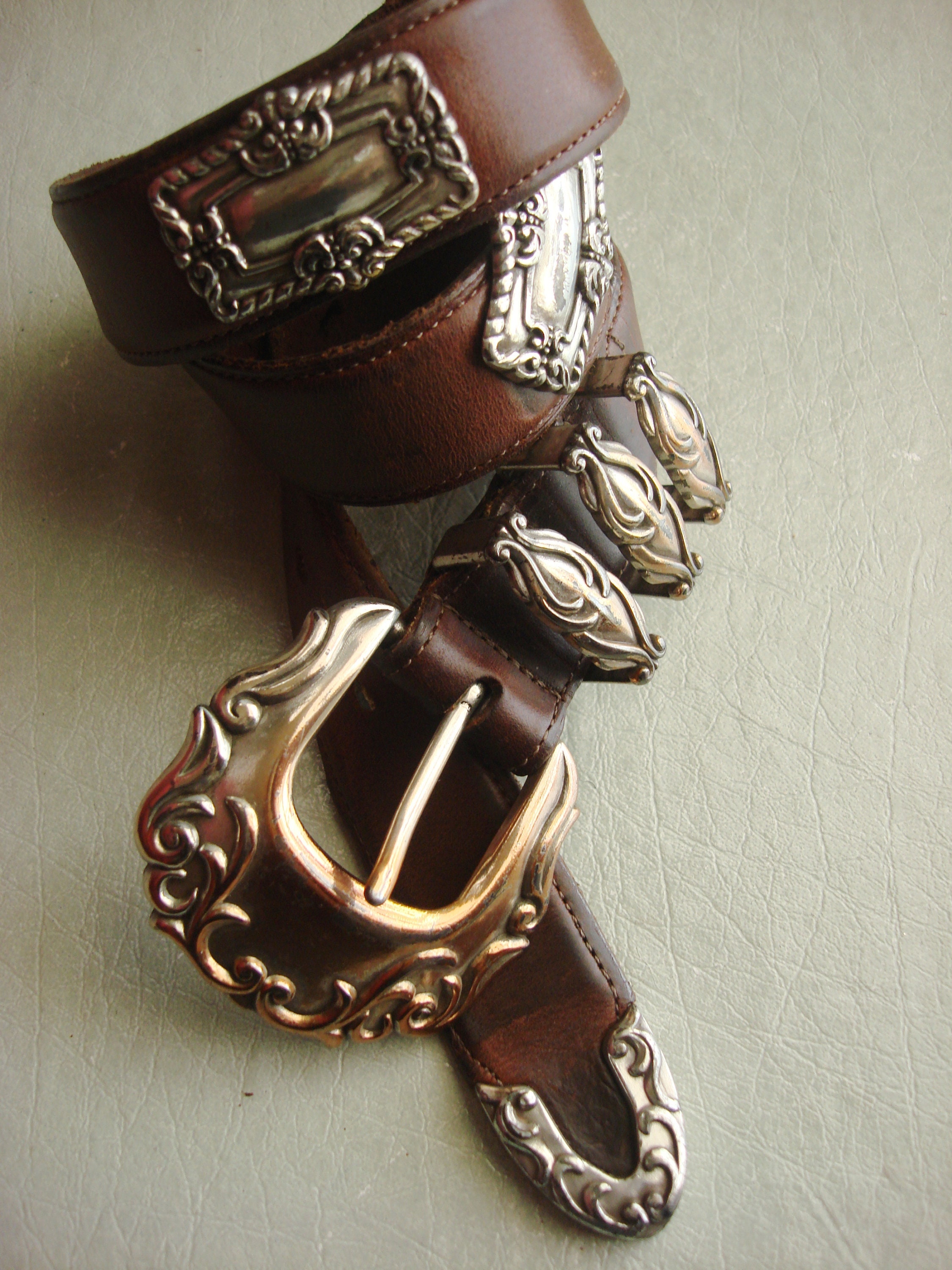 MOST WANTED - ORNATE WESTERN LEATHER CONCHO BELT Western Belt with Silver Conchos main image 2
