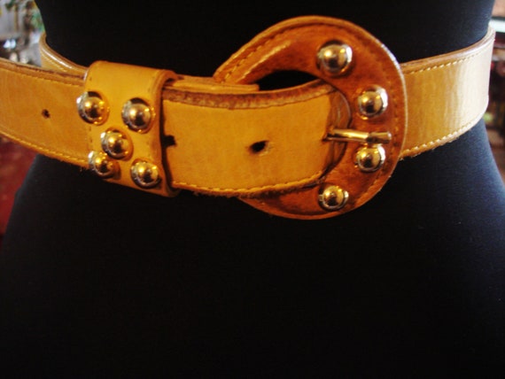 LEATHER MUSTARD STUD Belt - image 4