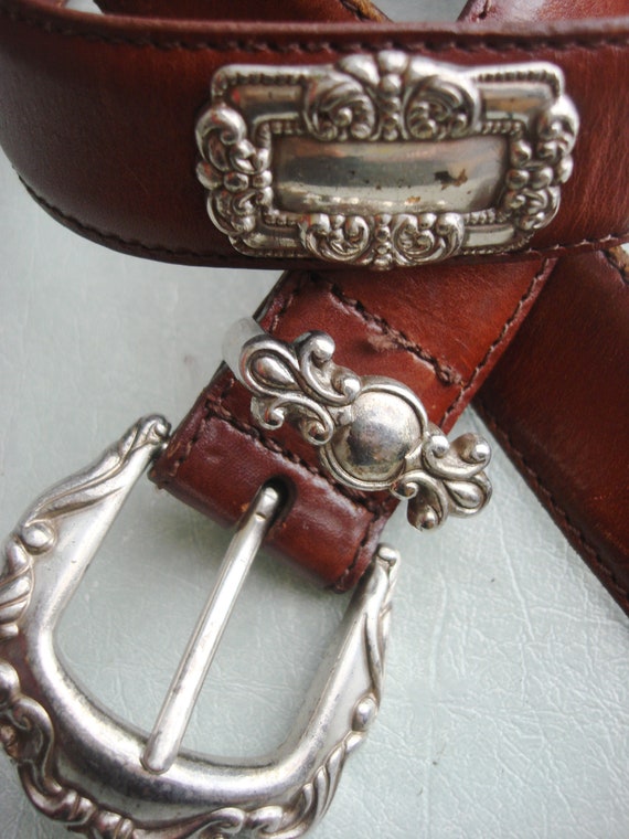 FOSSIL LEATHER CONCHO