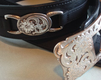 BLACK ORNATE CONCHO