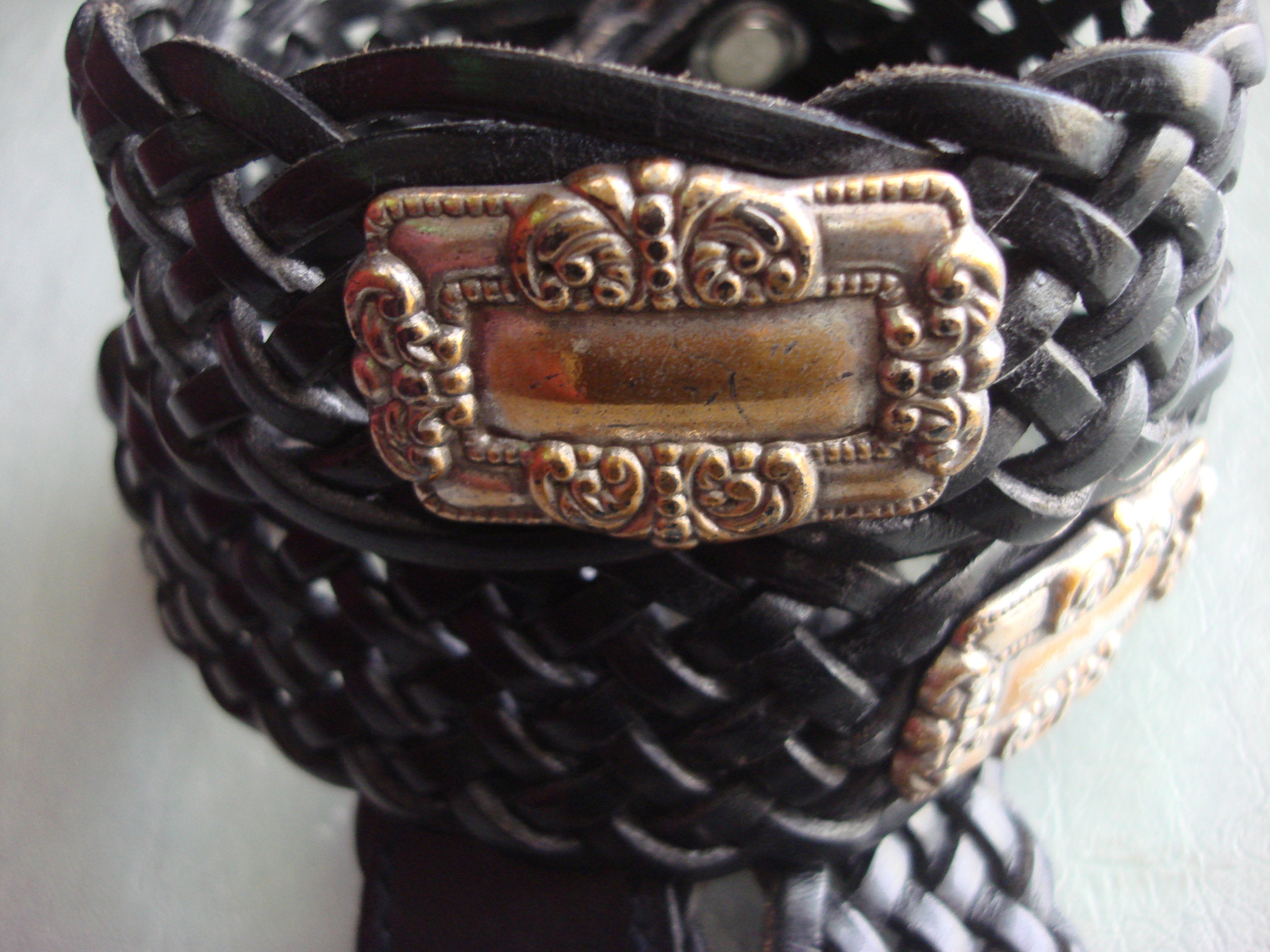 FOSSIL BLACK ORNATE Leather Belt - Etsy display picture 2