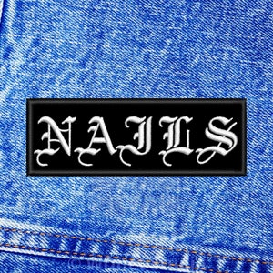 Aufnäher mit Nägel Band. Aufnäher zum annähen.