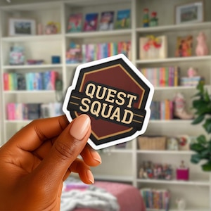 Adesivo Quest Squad | Patch Ridoc Gamlin Basgiath | Decalque de Vinil Onyx Storm Dragon Rider
