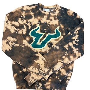 USF Bulls crewneck sweatshirt. Size XS.