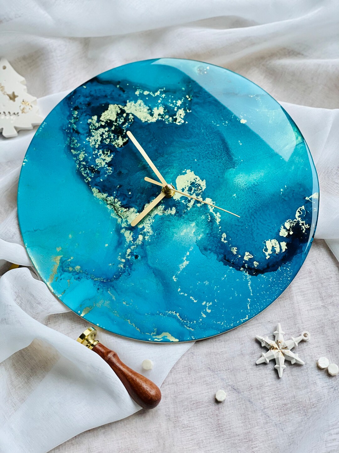 Wanduhr Resin,Uhren handgefertigt mit Goldakzenten, Geschenk