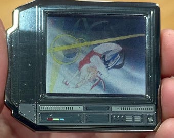 Pin de esmalte lenticular FLCL CRTV de 2,5"