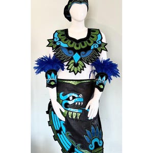 Aztec Traje 11-13
