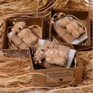 Sapone per baby shower a forma di orsetto di peluche - Graziosi regalini per baby shower - Sapone profumato fatto a mano - Regalo per rivelare il sesso del bambino - Regalini per feste di nascita - Decorazioni per baby shower