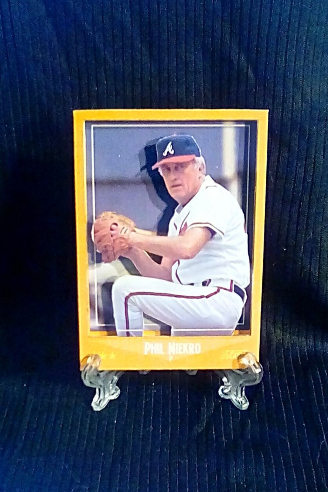Sweet 3D Baseball Card of Atlanta Braves and New York Yankees Hall of Fame Ace Knuckleball