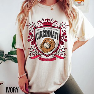 Comfort Colors Vintage Cincinnati Baseball shirt • Cincinnati Baseball Sweatshirt • Vintage Retro Style Cincinnati Baseball TShirt • MC272