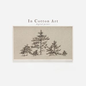 Puede incluir: Una impresión enmarcada con un dibujo a pluma y tinta de varios árboles de hoja perenne. La obra de arte está en tonos marrones y beige, con el texto "In Cotton Art - digital prints" en la parte superior.
