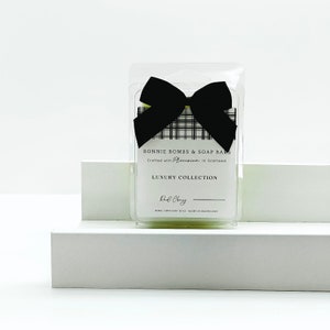 Red Cherry Soy Wax Melt: Vegan Scented Snap Bar (50g)