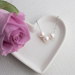 Mandy Pearl Pendant Necklace