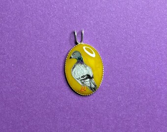 Pretty pigeon pendant