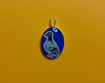 Pretty pigeon pendant