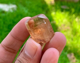 Natural Rich Golden Colour Topaz Crystal From Skardu mine  , Sherry Topaz , Topaz Crystal , Golden Topaz Specimen,  16.59  Grams