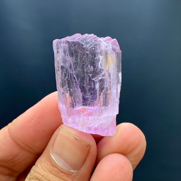 Natural Pink Colour Kunzite Crystal From Afghanistan Mine , Kunzite Raw , Kunzite Specimen, mineral Specimen , fine mineral 24.84 grams