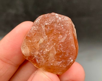 Natural Rich Golden Colour Topaz Crystal From Skardu mine  , Sherry Topaz , Topaz Crystal , Golden Topaz , Spike Termination 23.45 gram