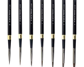 May include: Set of 7 black and gold paint brushes with the text "YJ ZAJ BJ PASHESHA No. 300" on each brush.