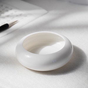 Fine Ceramic Snow White Brush Washer Pot