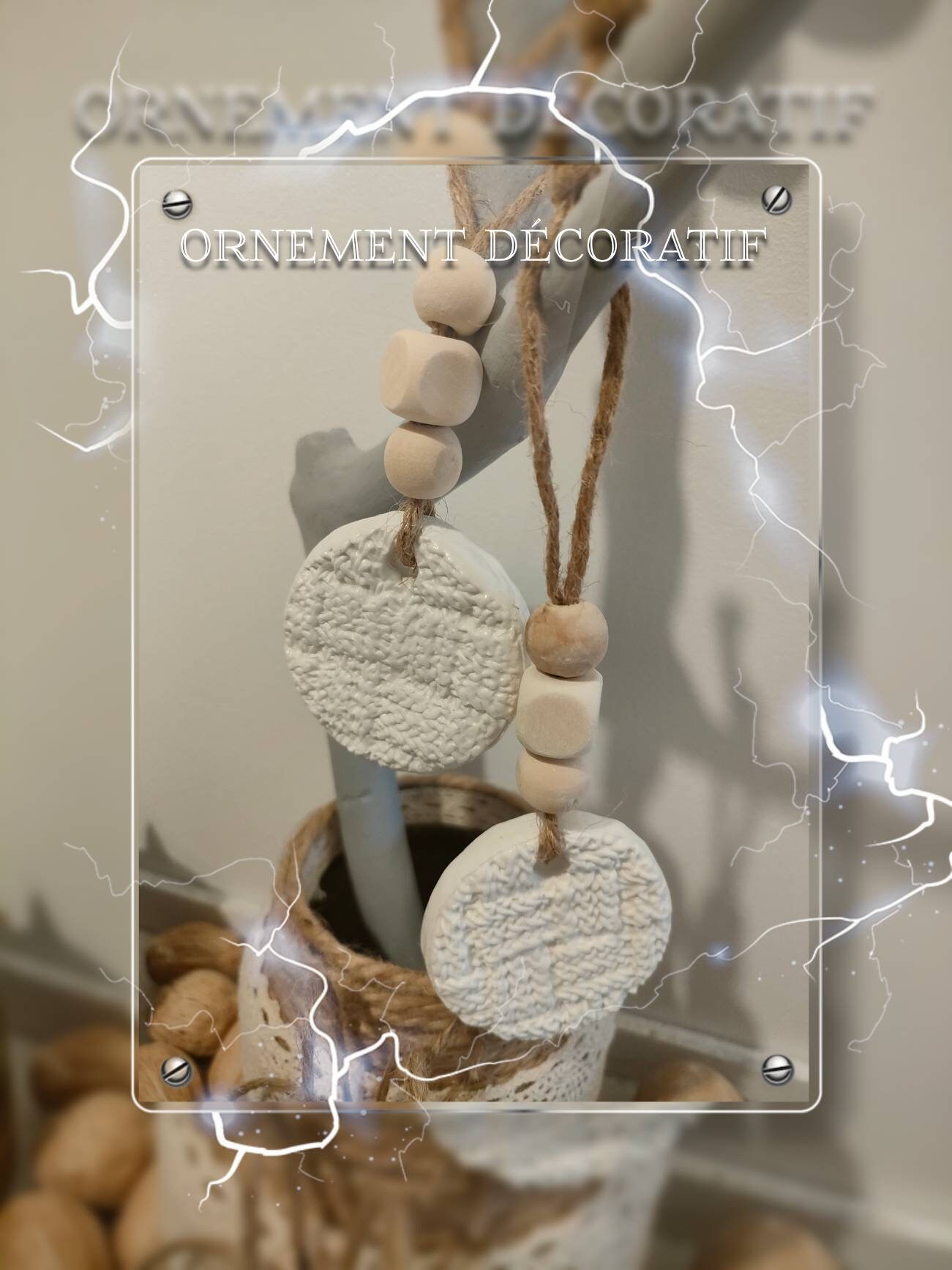 Ornement Décoratif en Argile Blanche