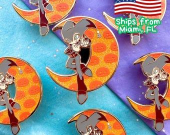 Halloween NiGHTS enamel pin | moon glitter enamel pin | nights into dreams | fast delivery