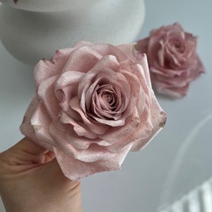 Dusty Pink Wafer Paper Rose for cake decoration