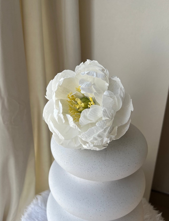 White Wafer Paper Peony, Edible Wedding Cake Flower