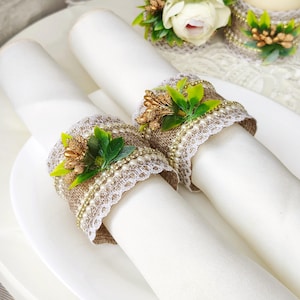 Rustic Napkin Ring with Lace Greenery, Burlap Table Decor for Wedding, Dinner Party or Holiday Setting, Farmhouse Style table decorations