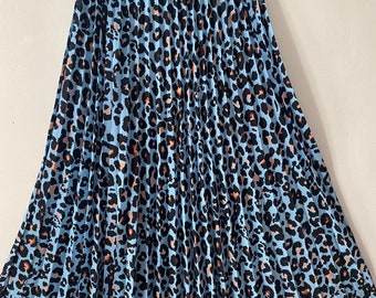 Made in Italy Sugarbabe blue animal  print pleated maxi skirt one size 8-16