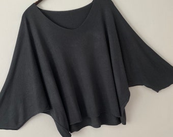 New Made In Italy Soft Loose Batwing Casual quirky oversized plain grey V-neck blouse Top One Size 8-16