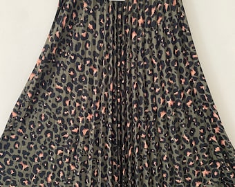 Made in Italy Sugarbabe khaki animal  print pleated maxi skirt one size 8-16