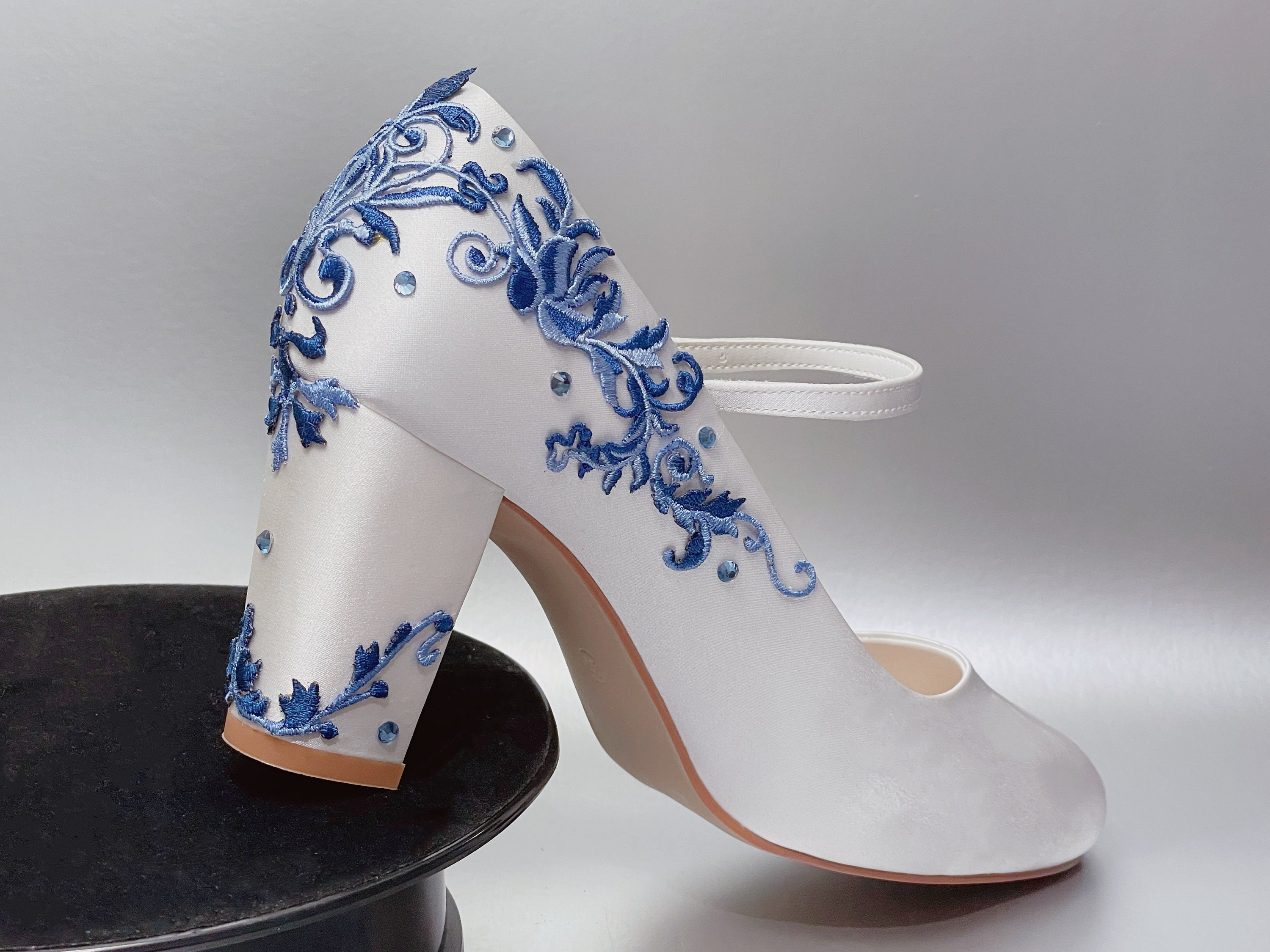 blue shoes with ivory wedding dress Mary Jane Ivory Off White Wedding Shoe for Bride, Satin Bridal Block Heels,Blue White Classic Lace Embellish Closed Toe Rhinestone PORCELAIN