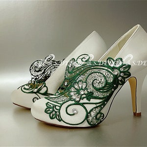 Wedding Shoes for Bride, Bridal Heel,Unique Emerald Green Satin Closed Toe Pump Platform Handcraft Lace Rhinestone Pearl Ivory White BLOSSOM